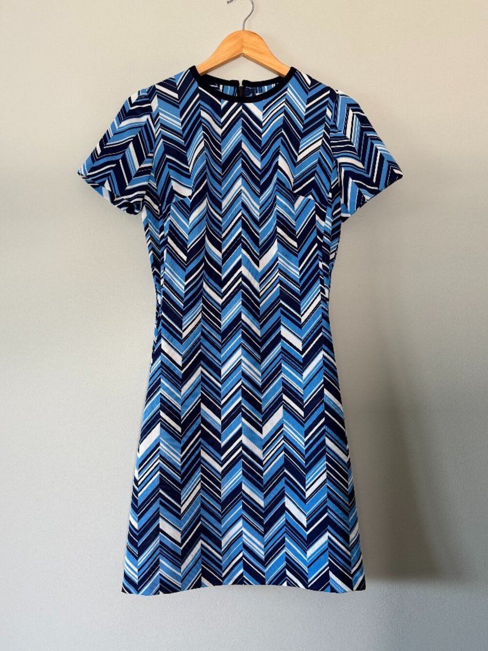 Vintage Chevron 70s Dress Blue/White